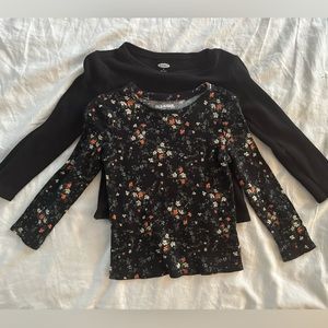 Old Navy: Long Sleeve Thermal Toddler Shirt - 2 pack